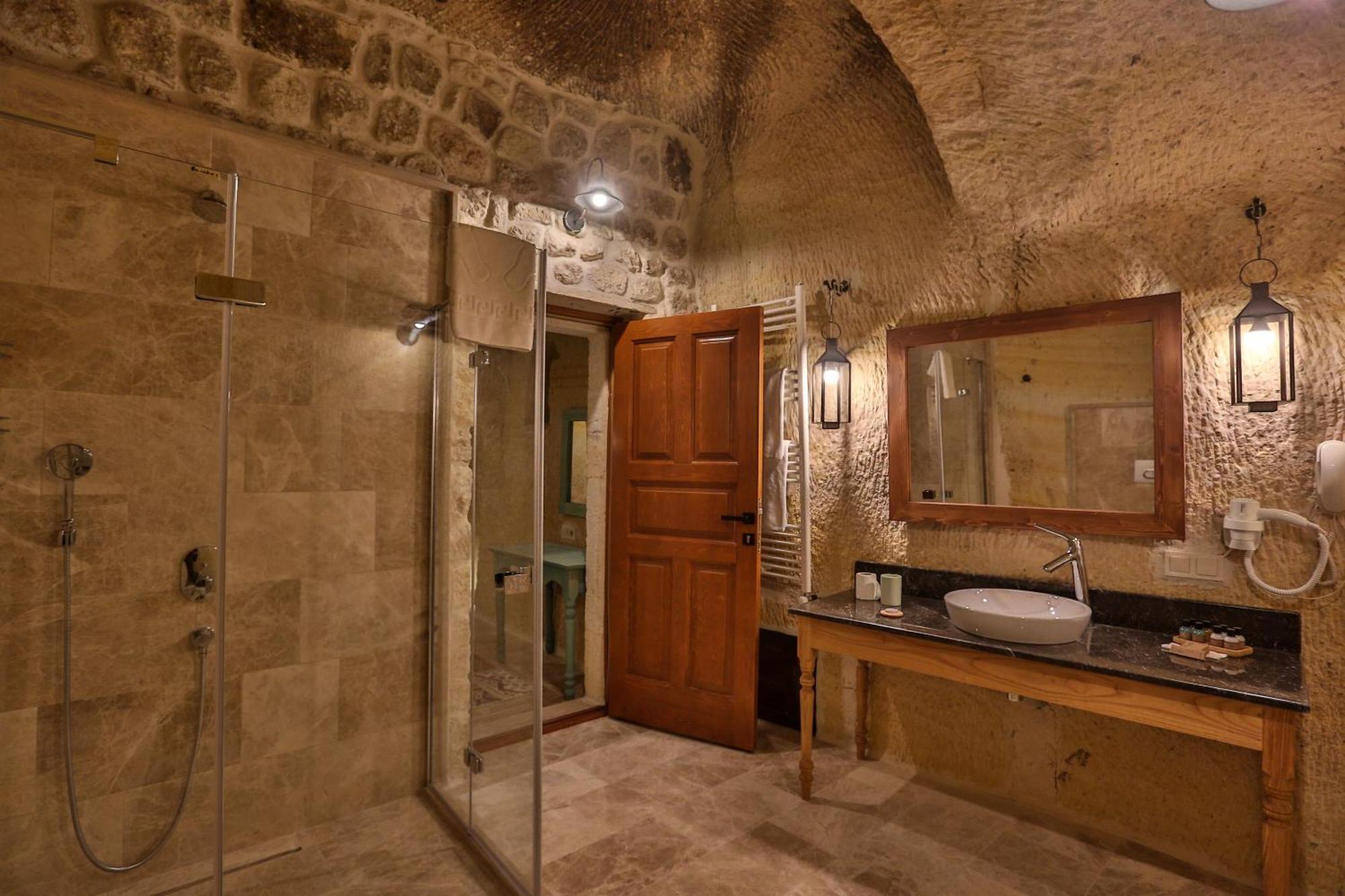 Acropolis Cave Suite Ürgüp Ngoại thất bức ảnh